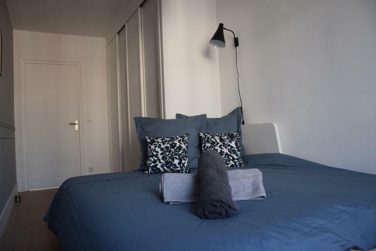 Paddy'S Place Lille Bagian luar foto