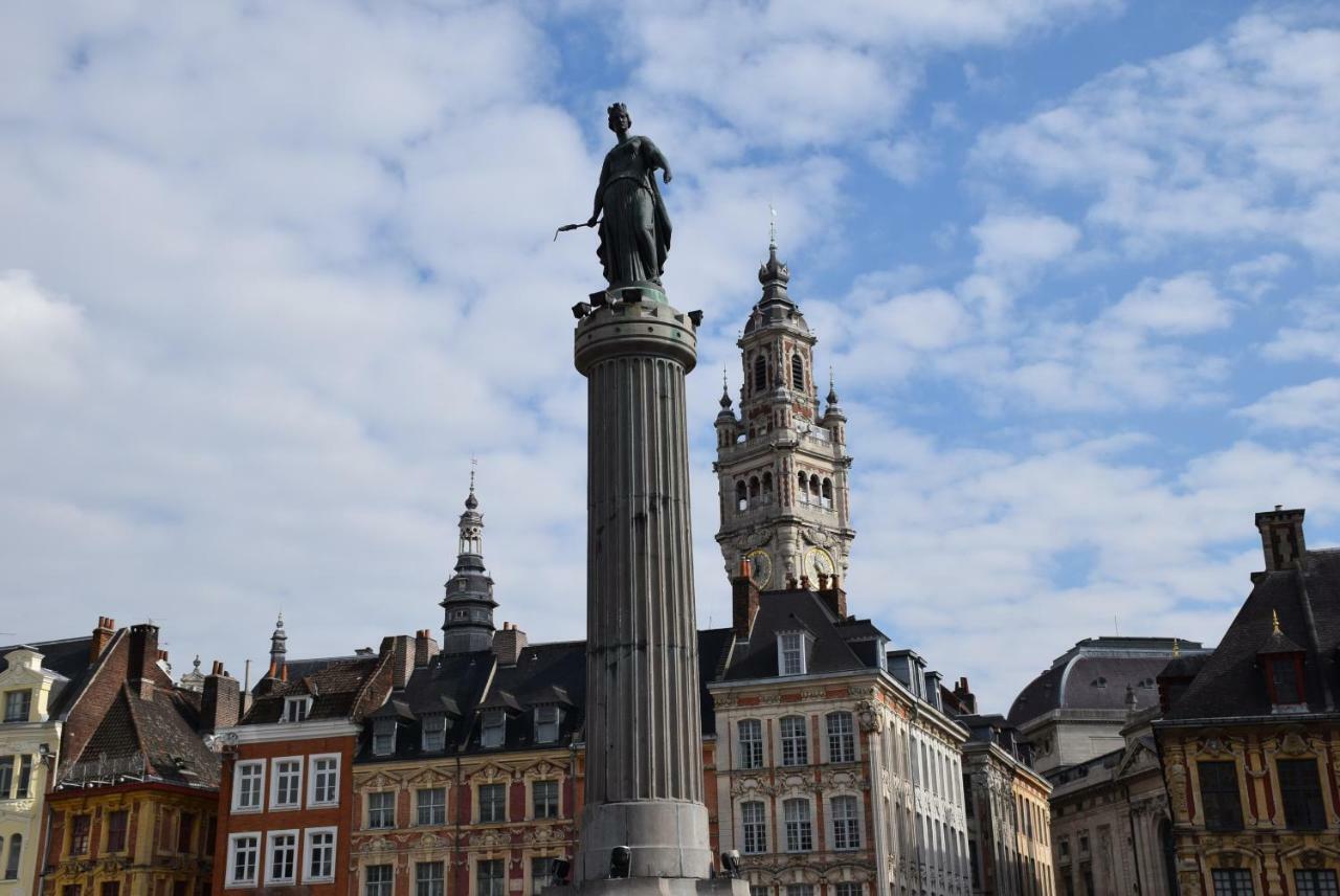 Paddy'S Place Lille Bagian luar foto